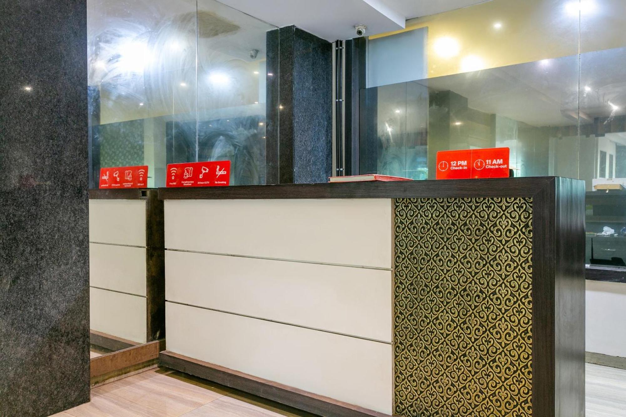 Collection O Hotel Pearl Residency Taloje Budrukh Kültér fotó